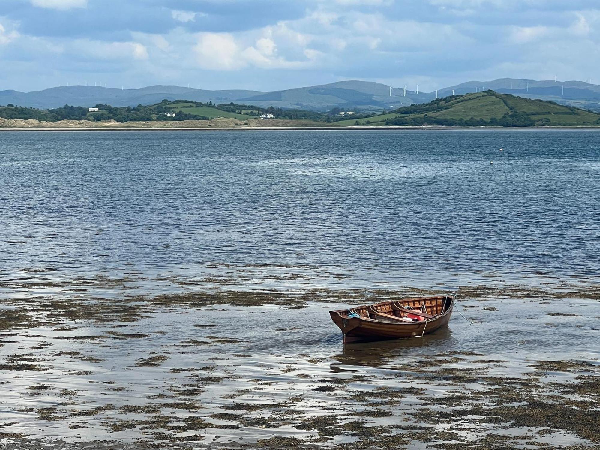 In The Country Yet Close To Town Donegal Town Bagian luar foto
